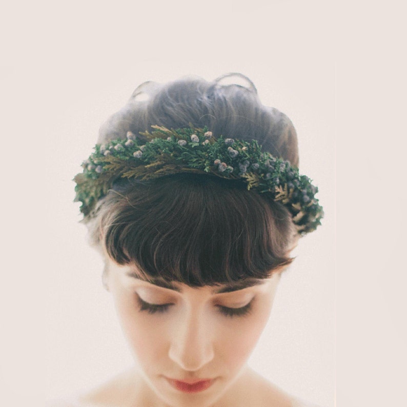 Winter bridal hair crown, Juniper headpiece, Winter wedding hair wreath image 1