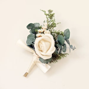 Eucalyptus wedding boutonniere, Groomsmen ivory flower, Green leaf boutonniere