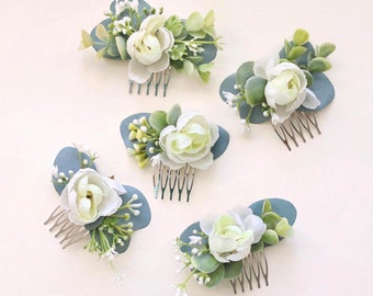 Mini eucalyptus flower comb, Bridesmaid hair comb