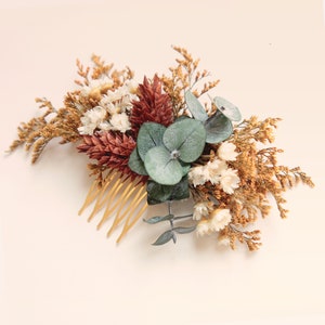 Dried flower comb, Rust wedding headpiece, Amber flower comb, Eucalyptus boho wedding, Bridesmaid hair flowers, Dried floral, Eucalyptus