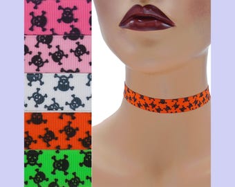 Skull and Crossbones Choker 5/8 inch wide Custom made Your Length and Color (approximate width 16 mm) black skulls halloween punk grosgrain