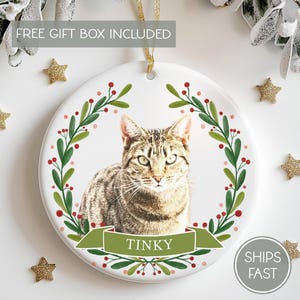 Personalized Cat Ornament, Custom Cat Christmas Ornament, Pet Memorial Ornament, Cat Christmas Photo Ornament, Cat Portrait Wreath Ornament