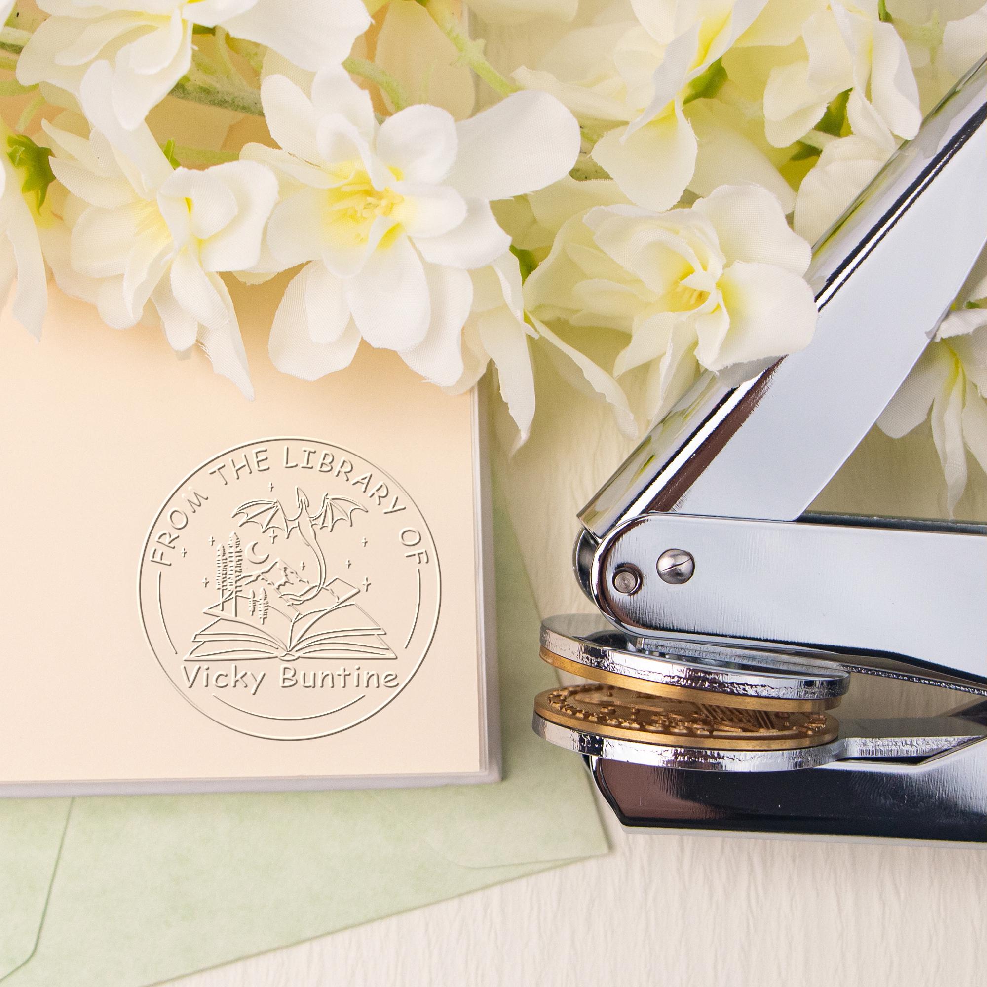 ブックエンボッサーパーソナライズ、カスタムエンボッサースタンプ