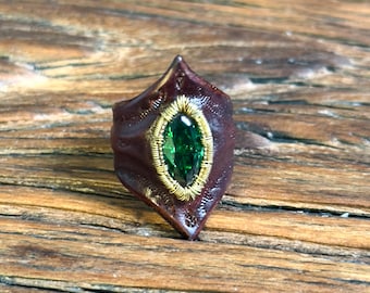 Handmade Emerald Leather Statement Ring: Witchy Cottagecore Jewelry