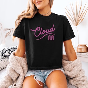 El mundo es duro con las cosas bellas Cloud 9 Emo Cowgirl Crop Tee Country Concert Outfit Black