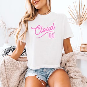 El mundo es duro con las cosas bellas Cloud 9 Emo Cowgirl Crop Tee Country Concert Outfit White