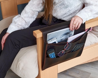 Funda de cuero para reposabrazos, organizador de cuero para reposabrazos, organizador de cuero para sofá, soporte de cuero para control remoto, organizador de control remoto de TV, revistero de cuero