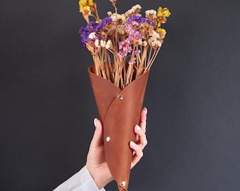 Leather wall vase, Wall hanging planter, Leather hanging vase, Hanging leather vase, Wall mounted vase, Leather cone vase