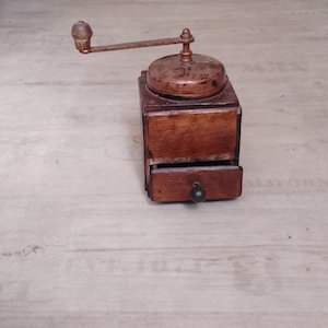 Vintage Antique Coffee Grinder Mocha Mill Old Cruncher Mill from the 50s