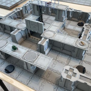 Elementos de terreno do pacote Zone Mortalis Necromunda RPG