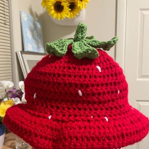 Crochet Strawberry Bucket Hat