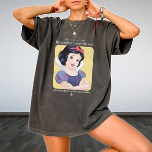 Komfort Farben Schneewittchen Tshirt, Disney Prinzessin T-Shirt Frauen, Disney Schneewittchen Unisex Shirt, Magic Kingdom Tshirt, Prinzessin T-Shirt
