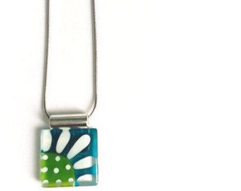 Teal green flower necklace | daisy flower |  on stainless steel chain | handpainted glass by azurine