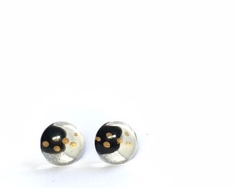 Boucles d’oreilles noir blanc et or | minimaliste | verre peint à la main par azurine