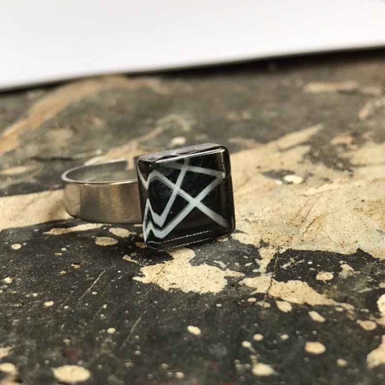 ajustable stainless steel Black and white ring minimalist handpainted glass by azurine