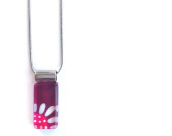 Pink flower necklace | daisy | stainless steel chain | handpainted glass by azurine