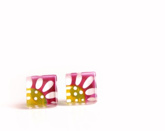 Flower earring | pink and yellow | post earrings | hanpainted glass by azurine