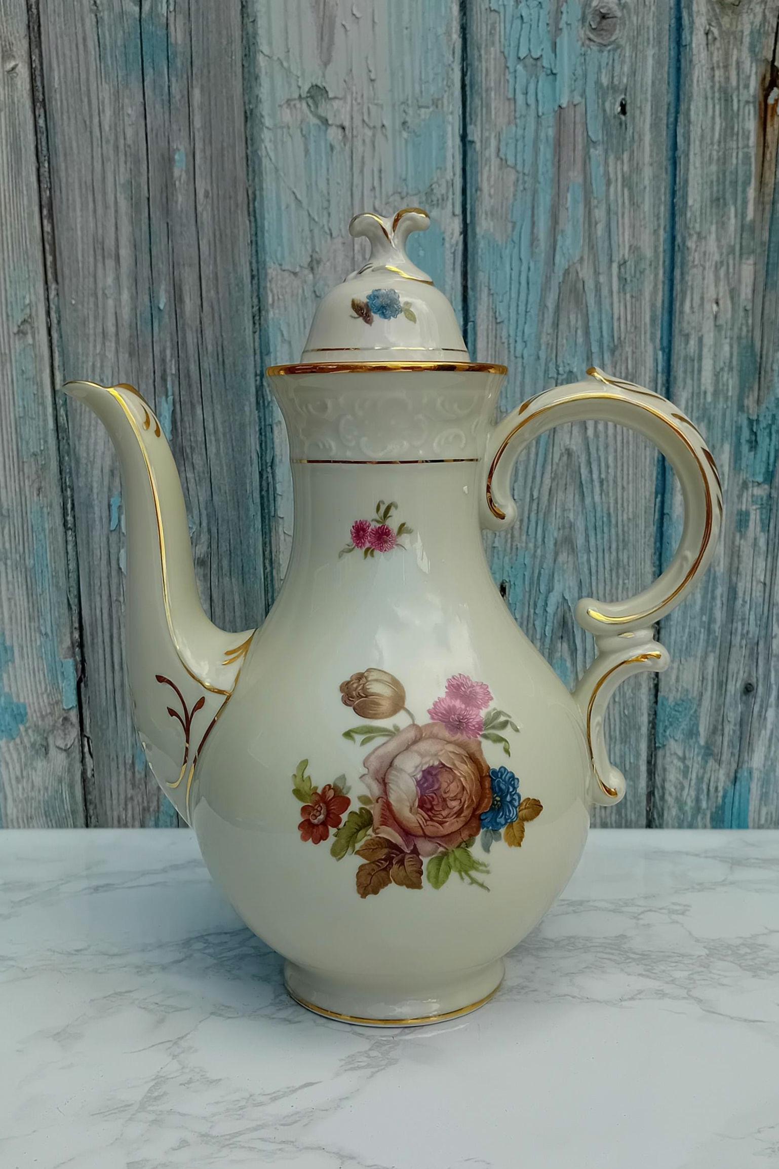 Copenhagen (kjøbenhavns Porcellains Maleri) Floral Vintage Cup and