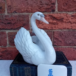 Lladro Swan 5231 - Etsy
