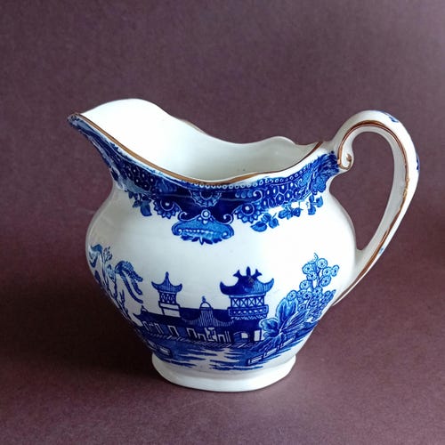王家の紋章 ロイヤルリングカレンダー2003 Wedgwood 2003 Calendar Plate Commissioned by Daily Royal
