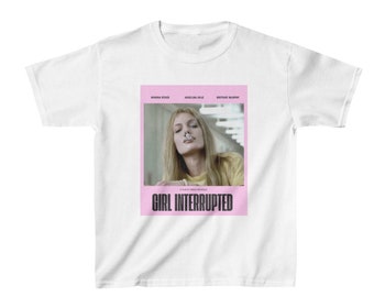Mädchen unterbrochen (Lisa Rowe) inspiriert Baby-T-Shirt