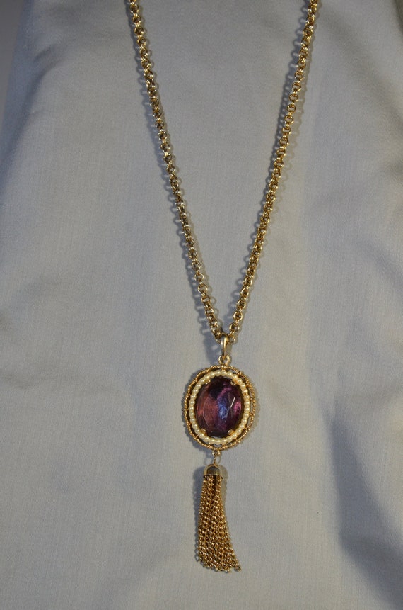 Vintage Avon Faux Amethyst Necklace