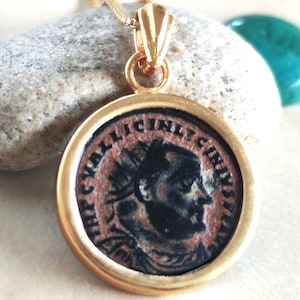 Zertifizierte antike römische Münzenhalskette, echter Kaiser Licinius vergoldetes Medaillon, Frauen Unisex alte Münze Schmuck, Vintage Halskette