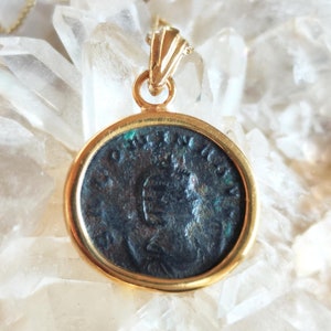 Ancient Roman Empress Salonina Coin necklace, Women of the Roman Empire Medallion, Gallienus Era coin