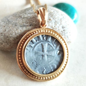 Jerusalem Crusaders Coin Necklace, Latin Kingdom of Jerusalem Medallion, Medieval Knights Ancient Cross, Christian Holy Sepulchre Denarius