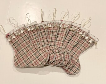 Stocking Gift Holder Place Setting (set of 8)
