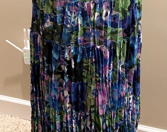Vintage Blue, Green, and Lilac Floral Tiered Broomstick Skirt (size M)