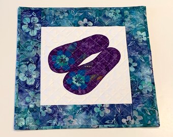 Flip Flop Table Topper