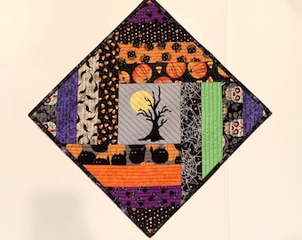 Halloween Table Topper