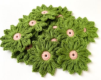 Daisy Crochet Flower Set von 12 - Häkelblume Applikationen, Scrapbooking, Trim & Verschönerung, Häkelapplikation Blumen