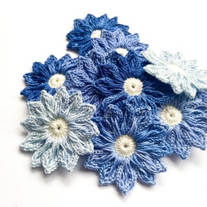 Set di 12 fiori all'uncinetto con margherite - Applique di fiori all'uncinetto, scrapbooking, rifiniture, pizzi, abbellimenti, fiori all'uncinetto; motivo e toppe