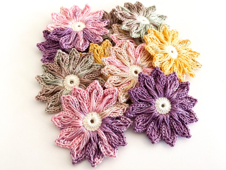 Daisy Crochet Flower Set of 12 Crochet Flower Applique, Scrapbooking, Trim & Embellishment, Crochet Applique Flowers image 6