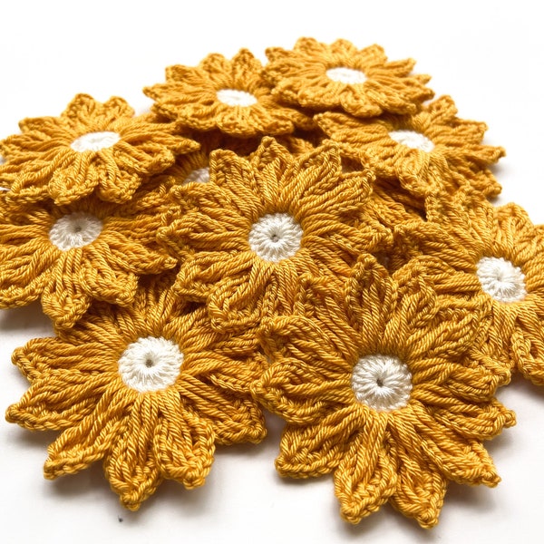 Daisy Crochet Flower Set of 12 - Crochet Flower Applique, Scrapbooking, Trim, Lace, Embellishment, Crochet Applique Flowers; Motif & Patches