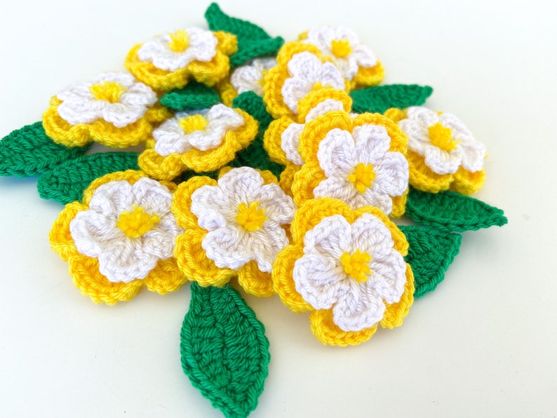 Crochet Flower & Leaf Set of 12 Little Flowers 12 leaves Flower Applique, Scrapbooking, Trim, Embellishment, Motif and Patches Set image 4