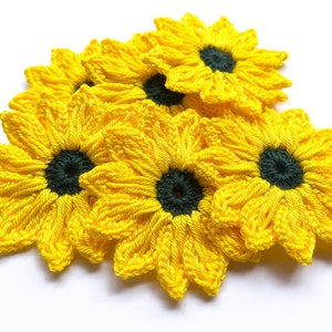 Daisy Crochet Flower Set of 12 Crochet Flower Applique, Scrapbooking, Trim, Lace, Embellishment, Crochet Applique Flowers Motif & Patches image 2