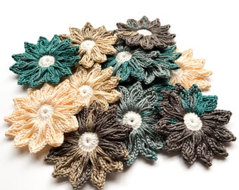 Daisy Crochet Flower Set von 12 - Häkelblume Applikation, Scrapbooking, Spitzen, Verzierung, Häkelapplikation Blumen; Motiv & Aufnäher