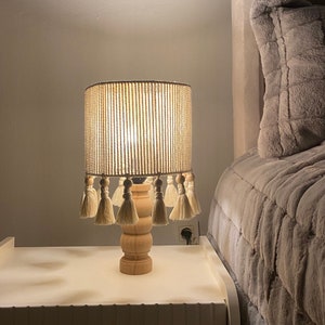 Handgjord makramélampskärm, makraméljuskrona, bohemisk belysning, hembelysning, makramédekor, handvävd makramélampskärm, beige lampskärm