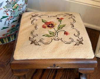 Vintage Needlepoint Footstool, Floral Embroidery Small Ottoman, Queen Anne Cabriole Leg Stool, Grandmillennial Decor, Hand-Stitched Pansy