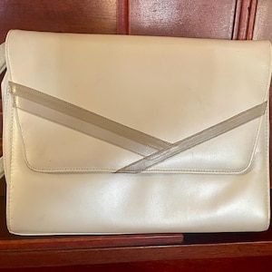 Vintage purse