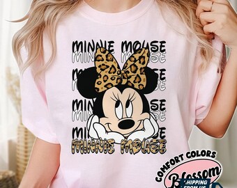 Leopard Minnie Comfort Farben Shirt, Minnie Maus Shirt, Disney Mom Shirt, Leopard Frauen Shirt, Minnie Safari T-Shirt, Disney Trip Shirt