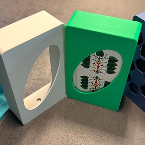 3D-gedruckte Kartendeck-Box – Passend für dein Spiel! Magnetverschluss
