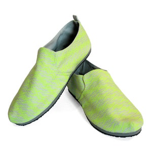 Sz. 11 Lt Grey Neon Yellow Diamonds Canvas/Rubber Lightweight Slip On Shoe image 1