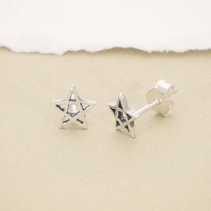 Pentagram Earrings in 925 Sterling Silver | Tiny Star Earrings | Dainty Silver Pentagram | Celestial Jewellery Gift | Minimalist Earrings