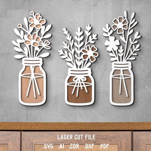 Lot de fleurs dans un vase SVG. Fichier découpé au laser pour Glowforge. Bouquet de fleurs, décoration florale pour la maison, fête des mères