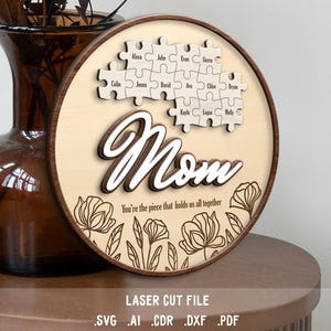 SVG del Día de la Madre. Archivo cortado a láser para Glowforge. Mamá, rompecabezas, familiares.