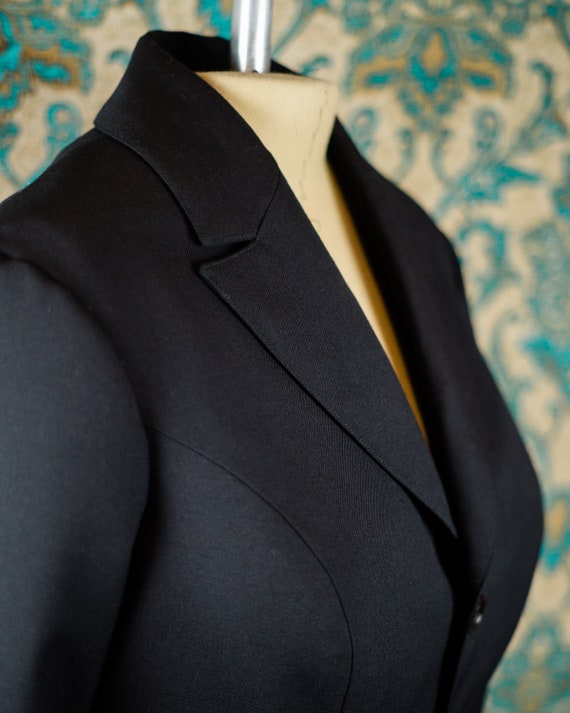 Victorian Frock Coats---for Women Canada